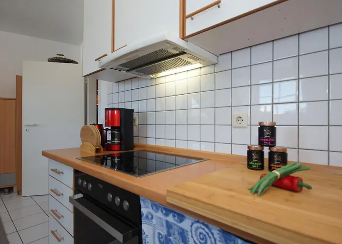 Ferienwohnung Kleine Auszeit Апартаменти Sellin (Rugen)